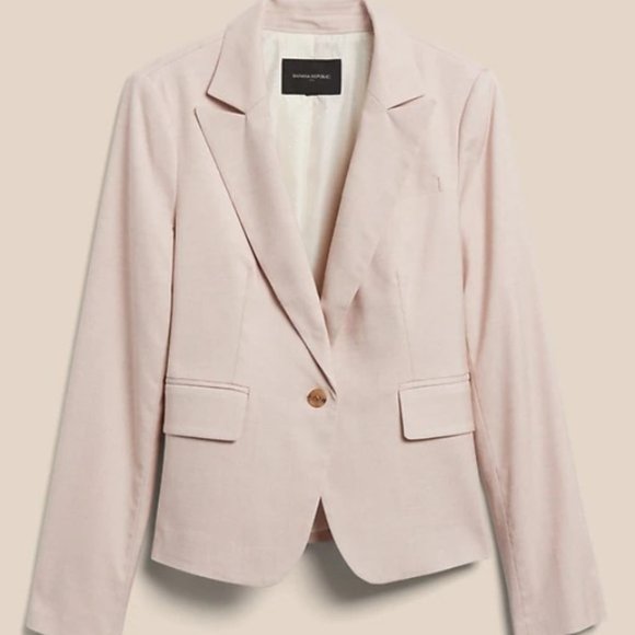 Banana Republic Jackets & Blazers - Banana Republic Light Pink Blazer Size 12